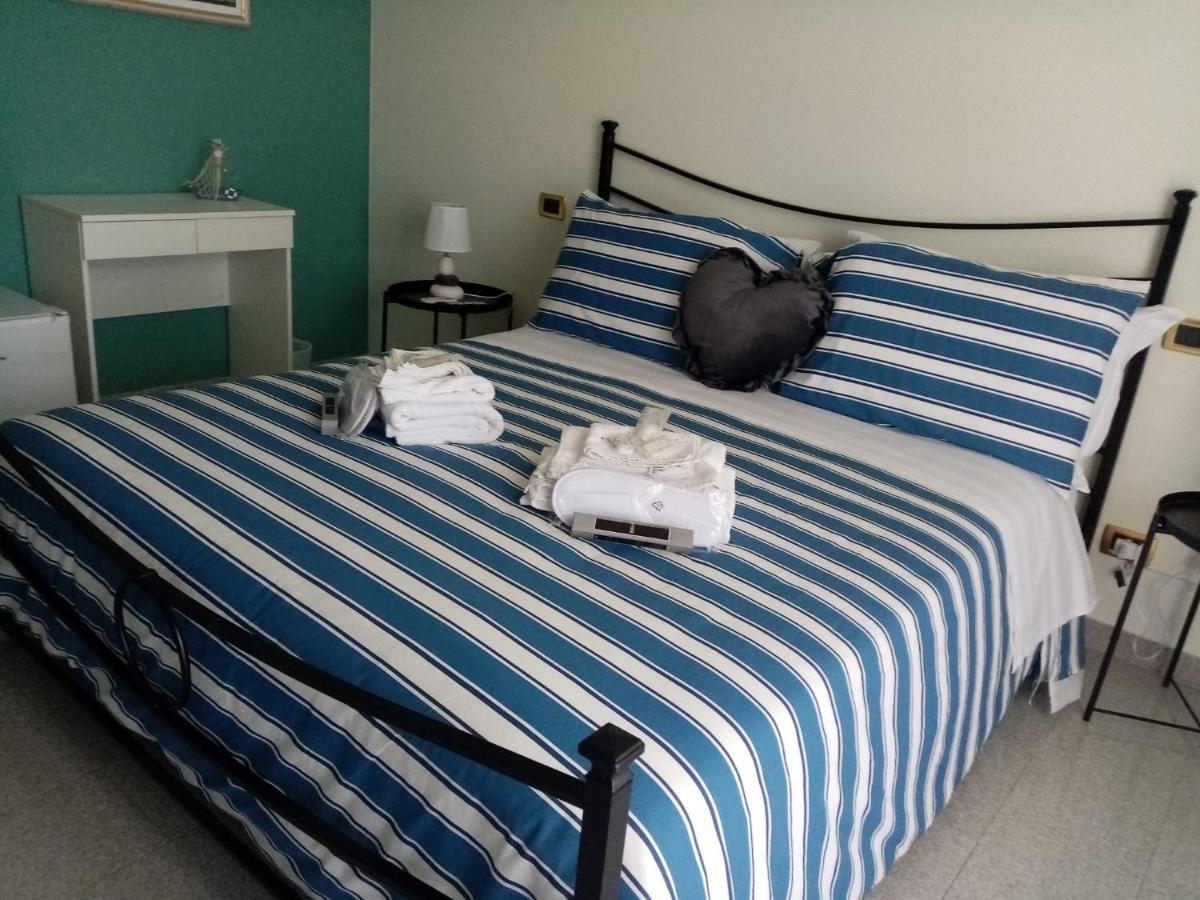 Le Stanze Di Botticelli Bed & Breakfast Termoli Ngoại thất bức ảnh