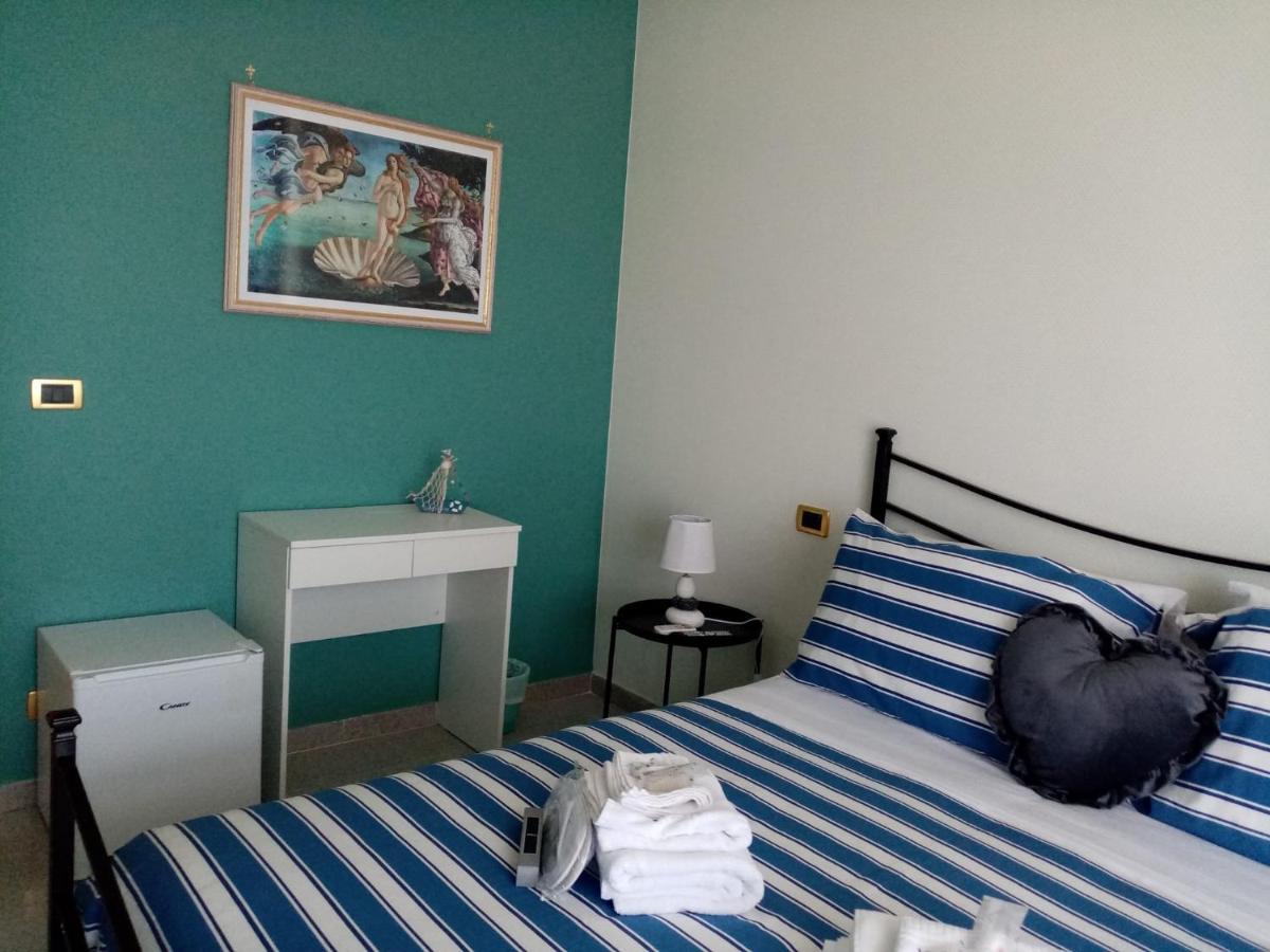 Le Stanze Di Botticelli Bed & Breakfast Termoli Ngoại thất bức ảnh